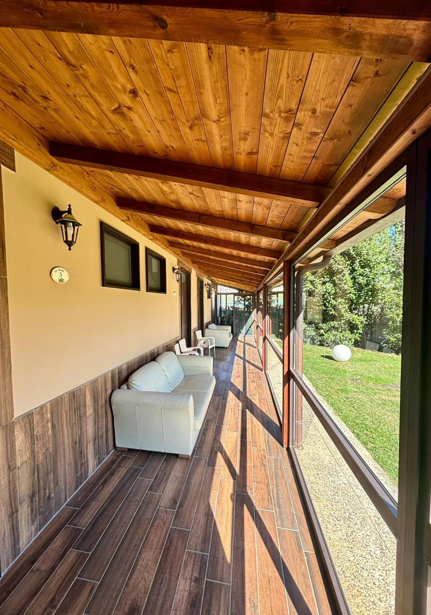 Rooms & Restaurant Il Castagneto Campagna Exterior photo